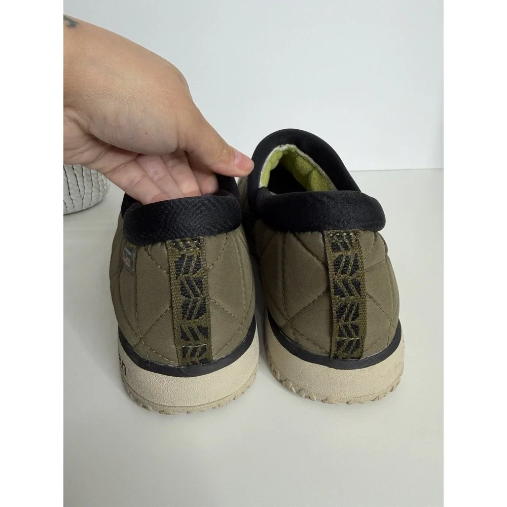 L.L. Bean Women's Ultralight Primaloft Waterproof Slip On Shoes 9M Outdoorsy